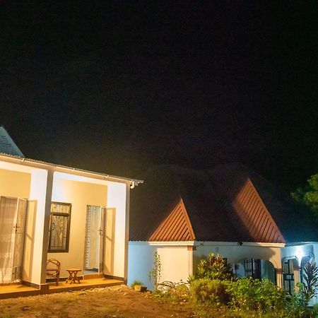 Bed and Breakfast New Dream House Arusha Exterior foto