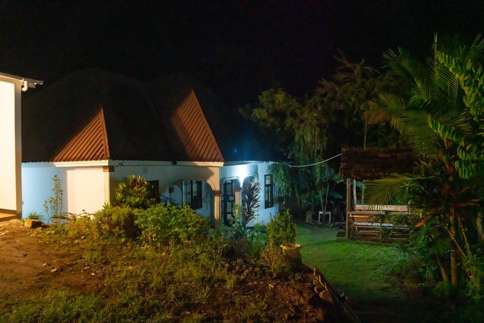 Bed and Breakfast New Dream House Arusha Exterior foto